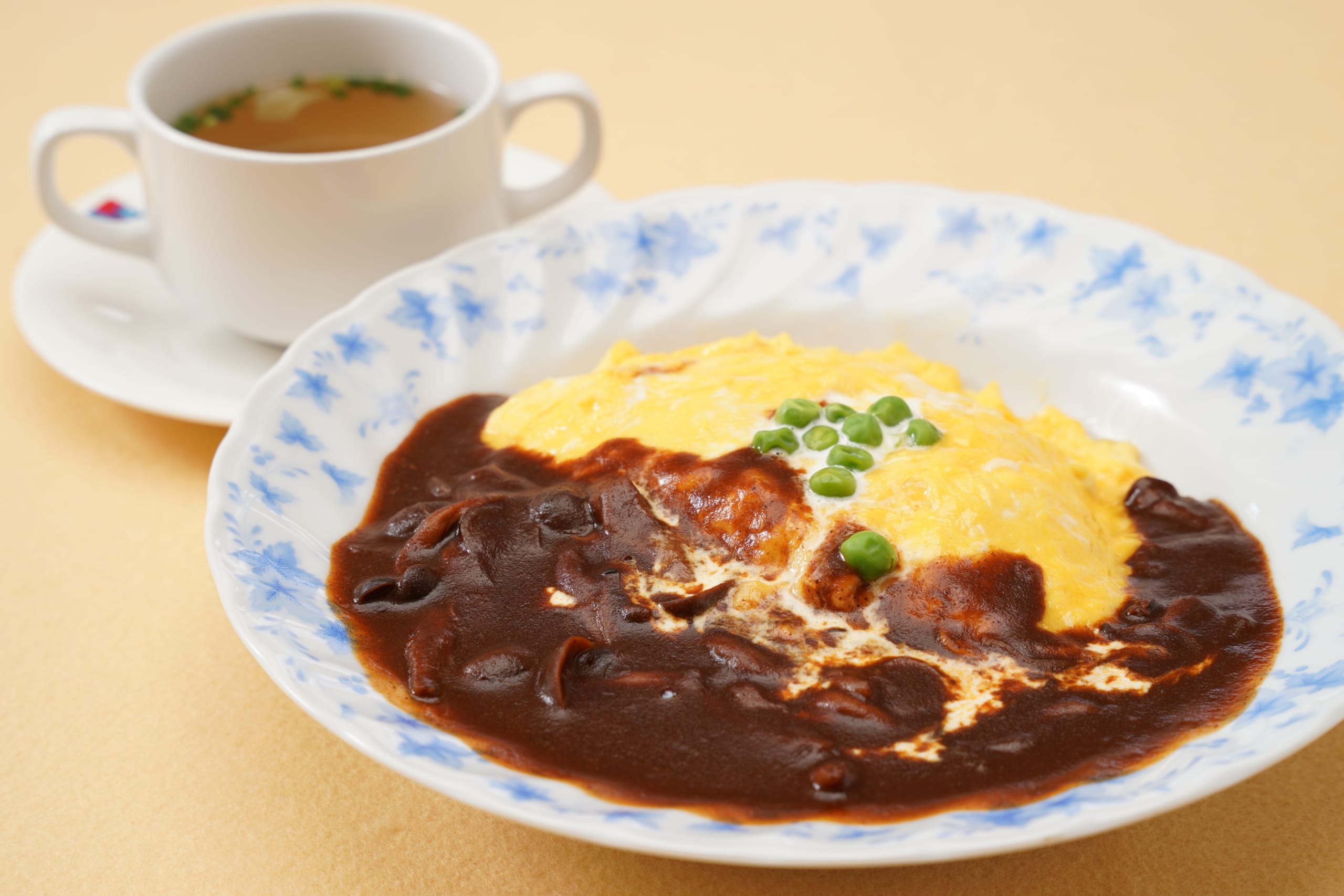 写真：週替りメニュー『オムライス』